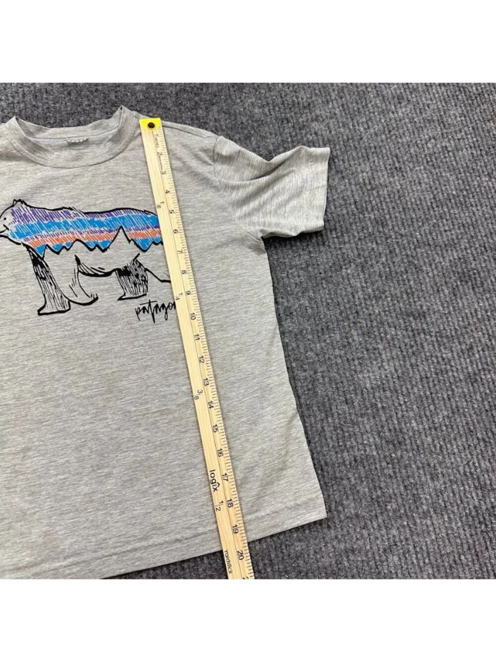Patagonia Capilene Cool Daily T Shirt Bear Graphic Short Sleeve Boys Size S 7-8